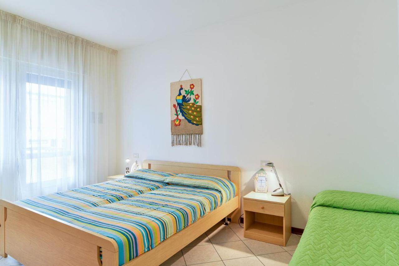 Stella D'Oro Apartman Caorle Kültér fotó