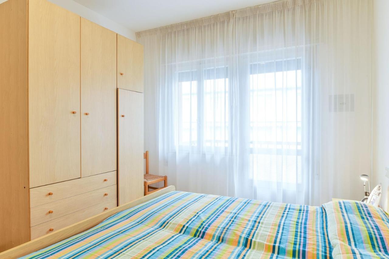 Stella D'Oro Apartman Caorle Kültér fotó